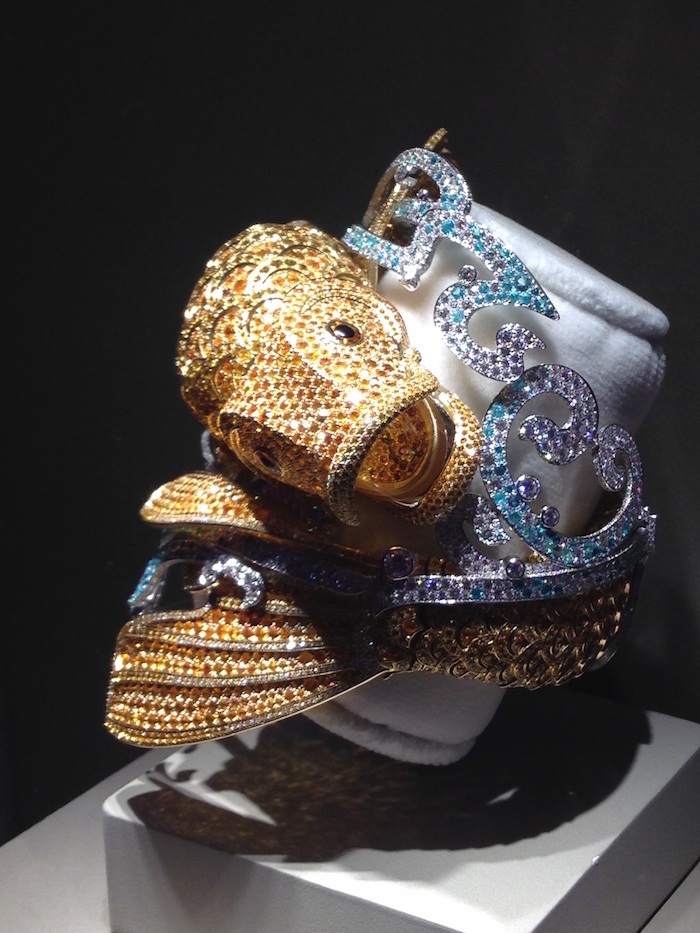 Van Cleef & Arpels Indulges the Senses with Carpe Koi Watch