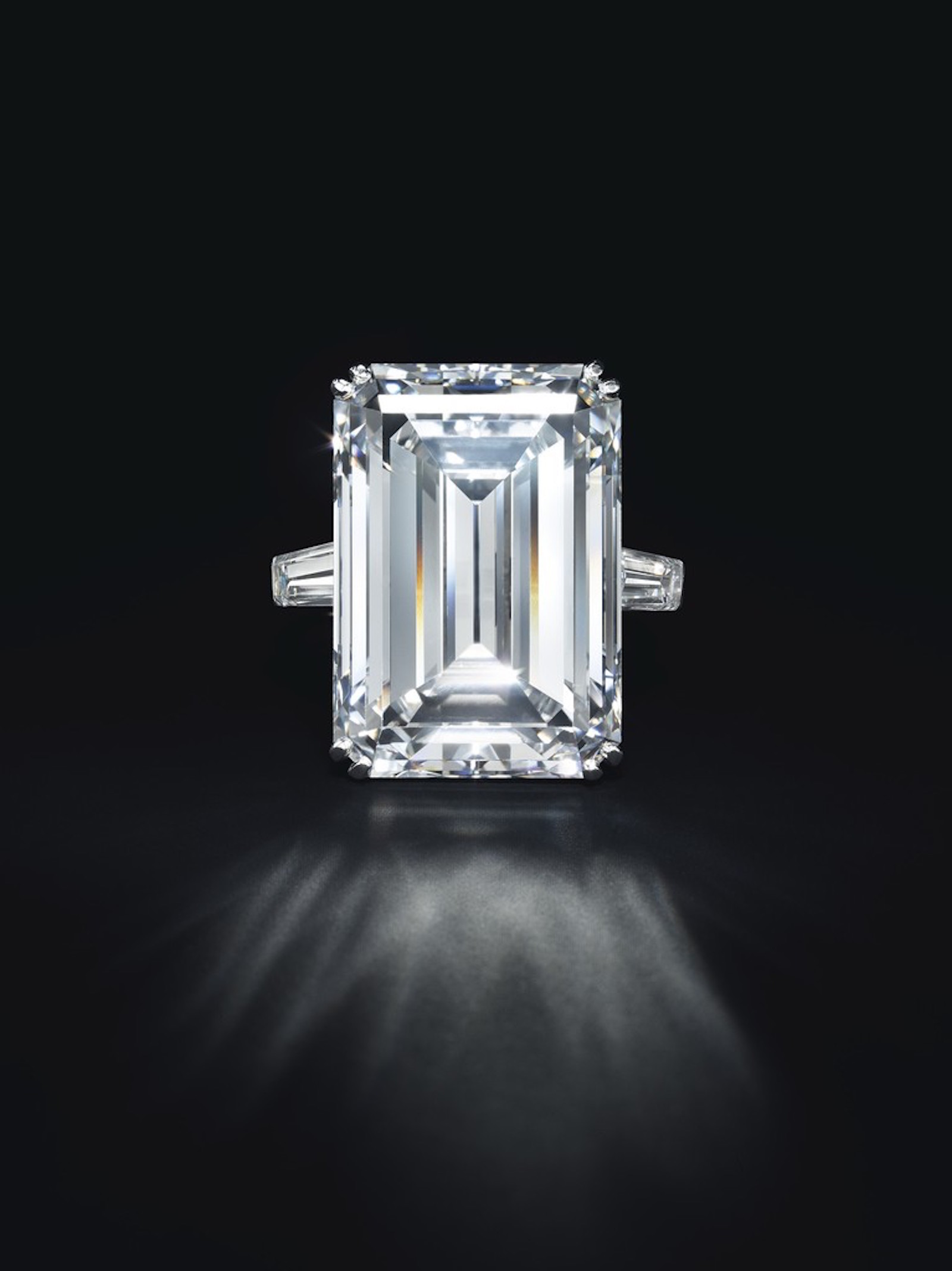 Christie’s Magnificent Jewels Auction Yields almost $60 Million in Sales